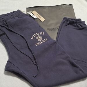 Fear Of God Essentials Joggers (Marine Blue)